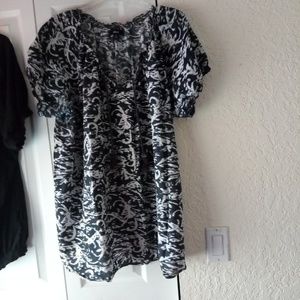 Black and white peasant top tie cords elio's